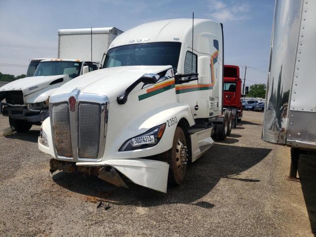 1XKYD49XXPJ242320 - 2023 KENWORTH CONSTRUCTI T680 WHITE photo 2