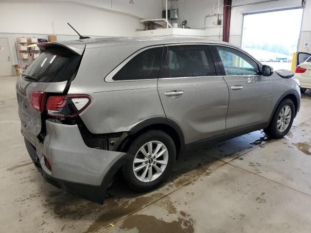 5XYPG4A33KG509006 - 2019 KIA SORENTO L GRAY photo 3