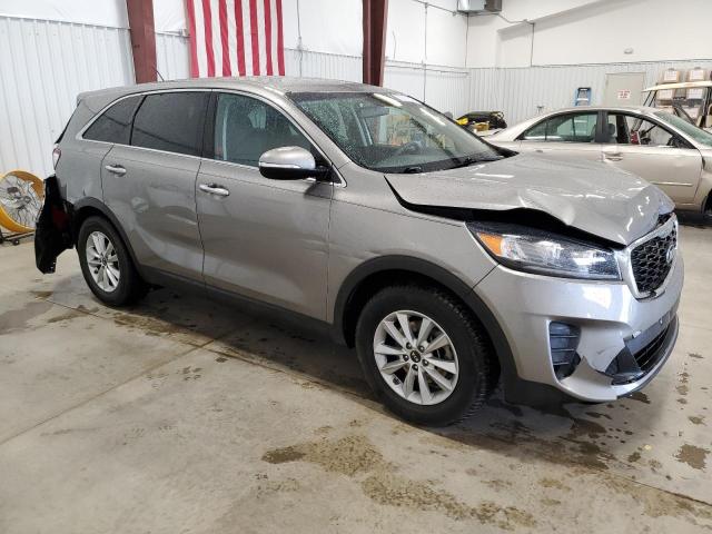 5XYPG4A33KG509006 - 2019 KIA SORENTO L GRAY photo 4