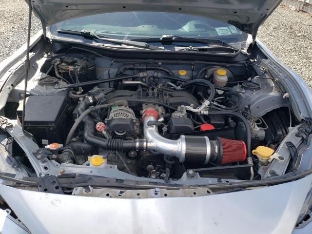 JF1ZNAA19F9705251 - 2015 TOYOTA SCION FR-S SILVER photo 11