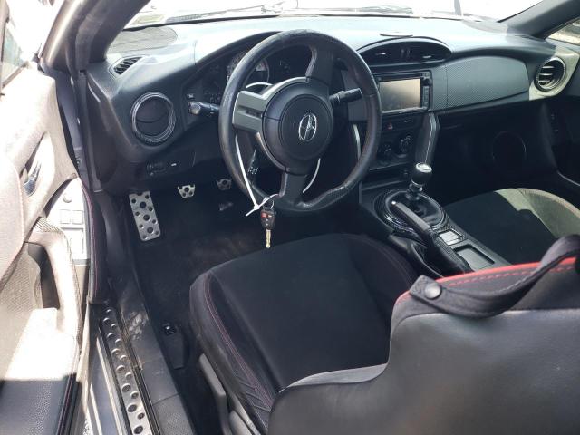 JF1ZNAA19F9705251 - 2015 TOYOTA SCION FR-S SILVER photo 8