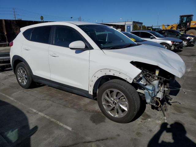 KM8J23A40JU750554 - 2018 HYUNDAI TUCSON SE WHITE photo 4