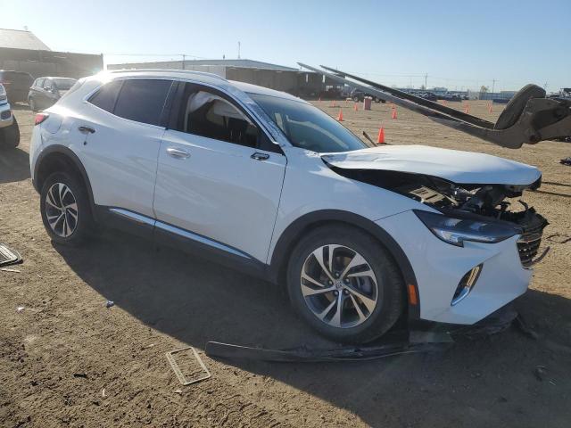 LRBFZPR40PD038845 - 2023 BUICK ENVISION ESSENCE WHITE photo 4
