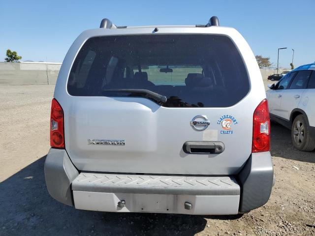 5N1AN0NU7BC519481 - 2011 NISSAN XTERRA OFF ROAD SILVER photo 6