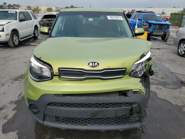 KNDJN2A20K7913451 - 2019 KIA SOUL GREEN photo 5