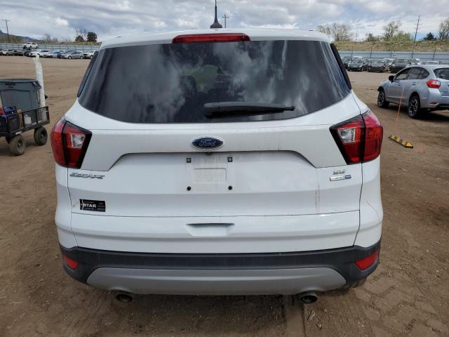 1FMCU9GD6KUB55819 - 2019 FORD ESCAPE SE WHITE photo 6