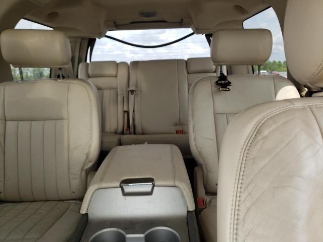 5LMFU28R14LJ22845 - 2004 LINCOLN NAVIGATOR ვერცხლისფერი ფოტო 10