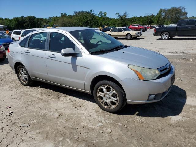 1FAHP36N69W217863 - 2009 FORD FOCUS SES SILVER photo 4