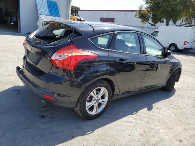 1FAHP3K21CL167815 - 2012 FORD FOCUS SE BLACK photo 3