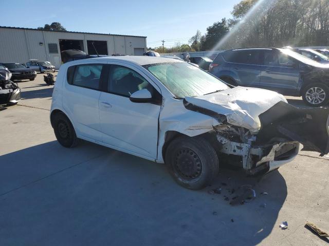 1G1JA6SH3E4170398 - 2014 CHEVROLET SONIC LS WHITE photo 4