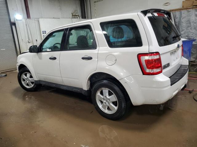 1FMCU0C77CKC61320 - 2012 FORD ESCAPE XLS WHITE photo 2