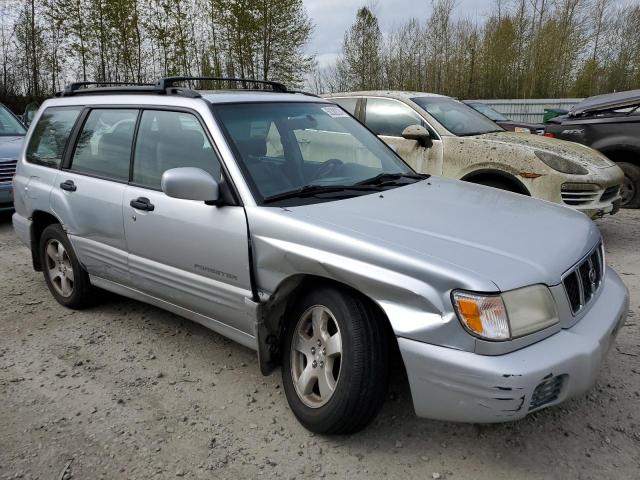 JF1SF65642H705272 - 2002 SUBARU FORESTER S 银色 照片 4