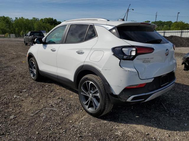 KL4MMDS22NB135322 - 2022 BUICK ENCORE GX SELECT WHITE photo 2