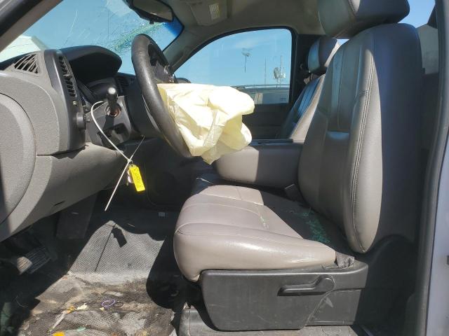 1GBHC24K78E104733 - 2008 CHEVROLET SILVERADO C2500 HEAVY DUTY WHITE photo 7
