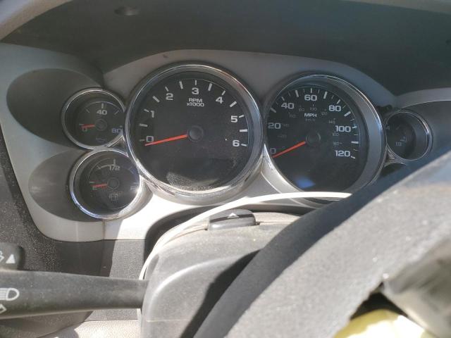 1GBHC24K78E104733 - 2008 CHEVROLET SILVERADO C2500 HEAVY DUTY WHITE photo 9