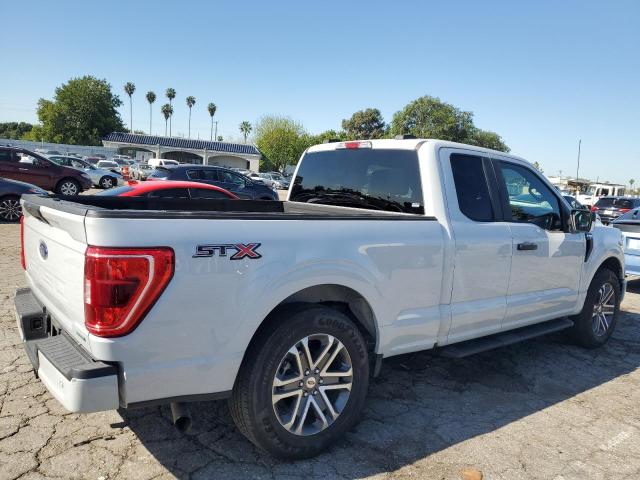 1FTEX1CP9MKE99309 - 2021 FORD F150 SUPER CAB WHITE photo 3