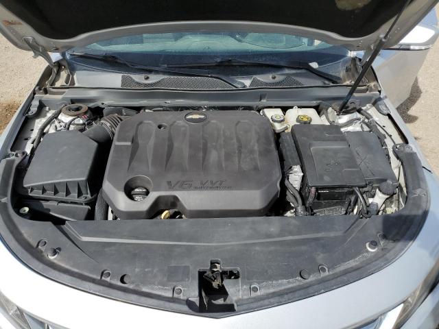 2G1105S38J9128009 - 2018 CHEVROLET IMPALA LT 银色 照片 11