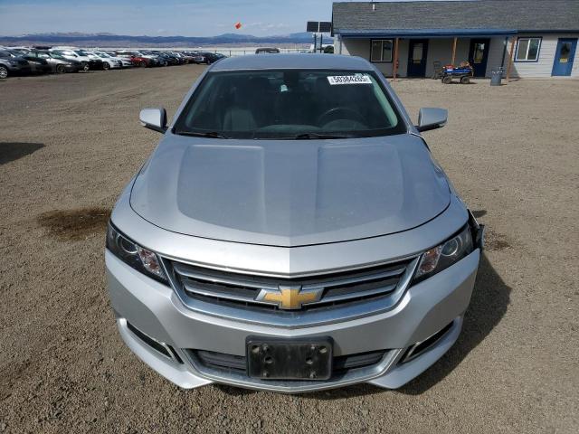2G1105S38J9128009 - 2018 CHEVROLET IMPALA LT 银色 照片 5