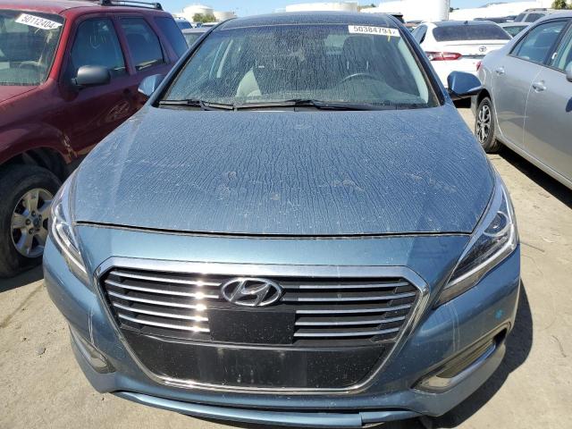 KMHE34L18GA009764 - 2016 HYUNDAI SONATA HYBRID BLUE photo 5