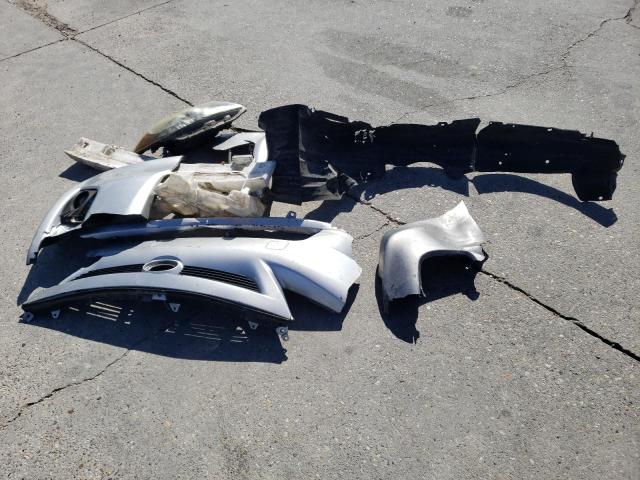 JTKJF5C71B3004965 - 2011 TOYOTA SCION TC 银色 照片 12