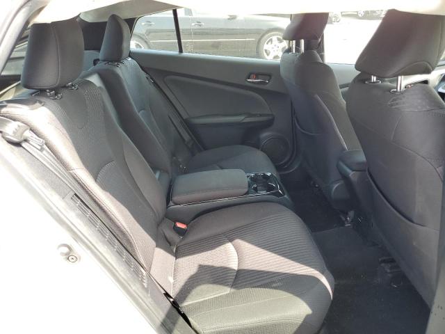 JTDKARFP0J3083234 - 2018 TOYOTA PRIUS PRIM Silber Foto 10