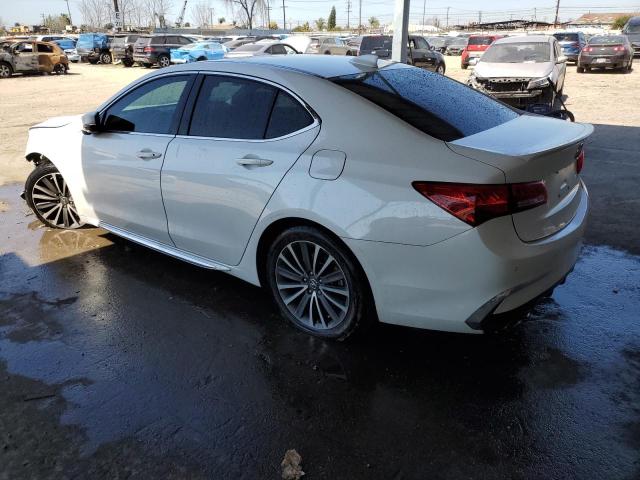 19UUB2F72JA008609 - 2018 ACURA TLX ADVANCE WHITE photo 2