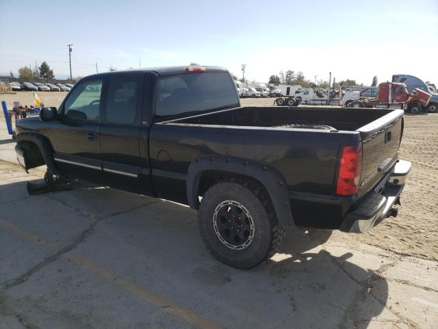 1GCEC19V37Z204556 - 2007 CHEVROLET SILVERADO C1500 CLASSIC BLACK photo 2