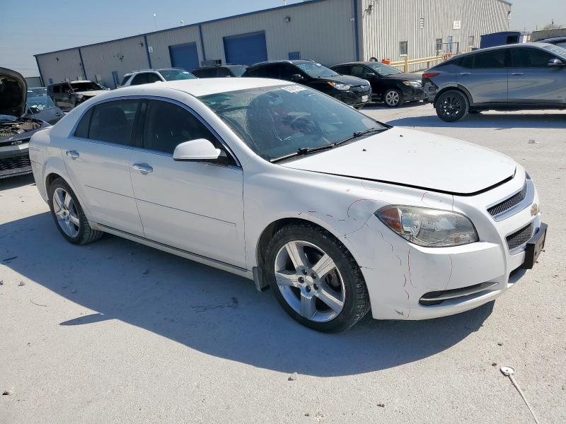 1G1ZC5E0XCF303155 - 2012 CHEVROLET MALIBU 1LT WHITE photo 4