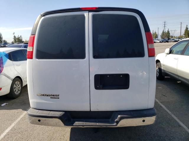 1GCWGBFG6G1225680 - 2016 CHEVROLET EXPRESS G2 WHITE photo 6