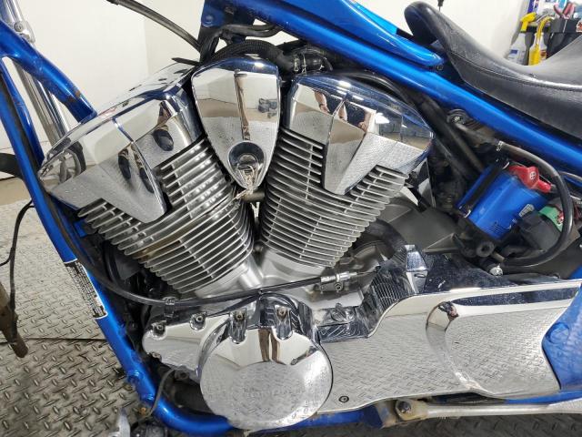 JH2SC6107AK000320 - 2010 HONDA VT1300 CX BLUE photo 6