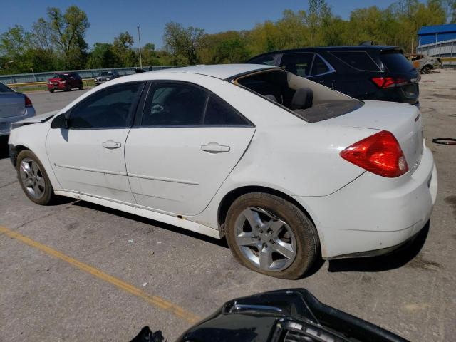 1G2ZA5E05A4120546 - 2010 PONTIAC G6 WHITE photo 2