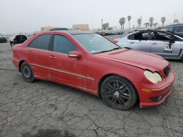 WDBRF52H57A920103 - 2007 MERCEDES-BENZ C-CLASS 230 RED photo 4