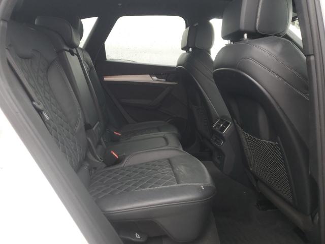 WA1C4AFY3J2224433 - 2018 AUDI SQ5 PRESTIGE WHITE photo 11