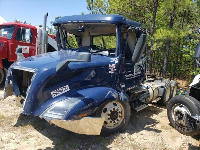 4V4NC9EH2LN262517 - 2020 VOLVO VNL VNL BLUE photo 2