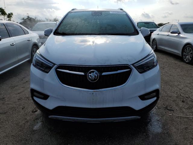 KL4CJCSMXHB171439 - 2017 BUICK ENCORE ESSENCE WHITE photo 5