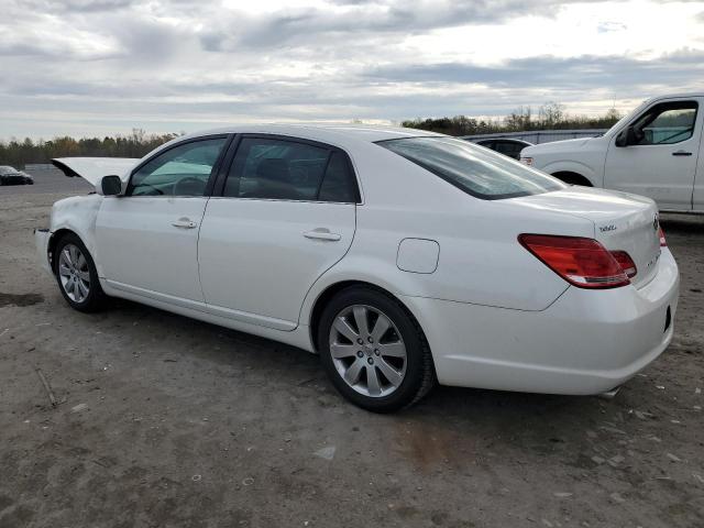 4T1BK36B75U057238 - 2005 TOYOTA AVALON XL WHITE photo 2