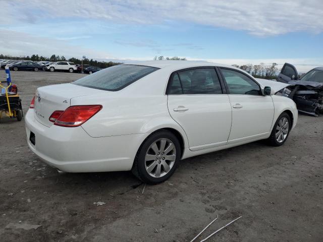 4T1BK36B75U057238 - 2005 TOYOTA AVALON XL WHITE photo 3