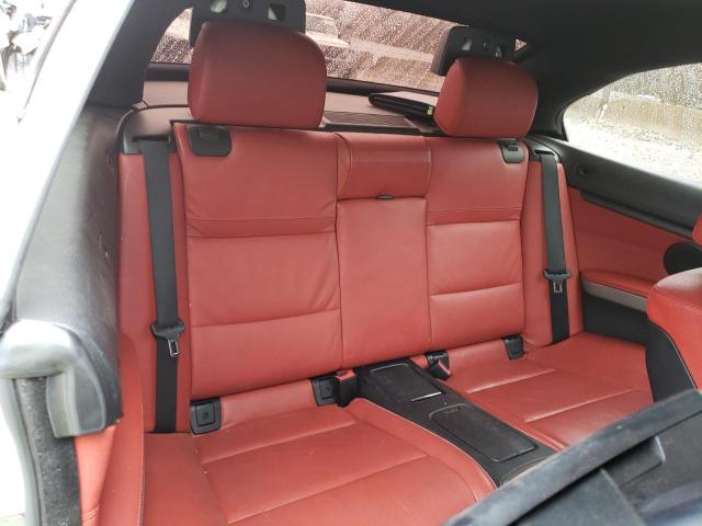 WBADX1C57BE569943 - 2011 BMW 335 IS WHITE photo 10