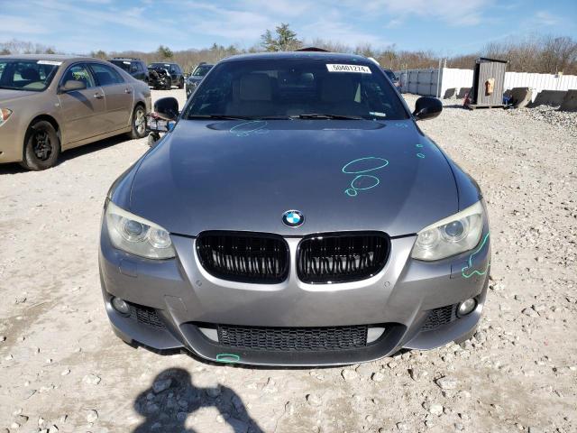 WBADX1C50BE569993 - 2011 BMW 335 IS GRAY photo 5