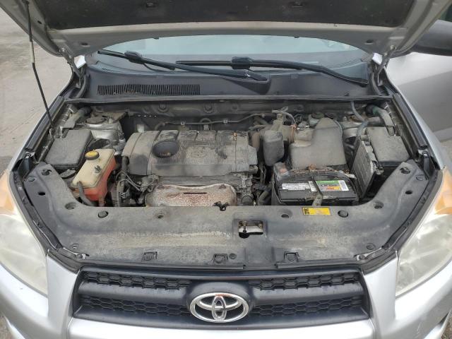 2T3BF4DV5CW190480 - 2012 TOYOTA RAV4 SILVER photo 11