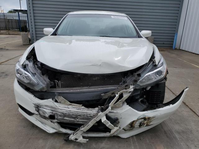 1N4AL3AP4JC169601 - 2018 NISSAN ALTIMA 2.5 WHITE photo 5