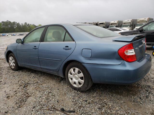 4T1BE32K02U605816 - 2002 TOYOTA CAMRY LE BLUE photo 2