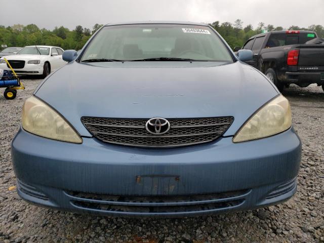 4T1BE32K02U605816 - 2002 TOYOTA CAMRY LE BLUE photo 5