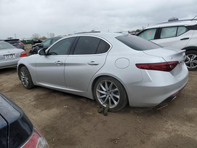 ZARFAEDN0H7532741 - 2017 ALFA ROMEO GIULIA Q4 SILVER photo 2