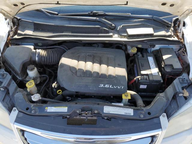 2A4RR8DG5BR764237 - 2011 CHRYSLER TOWN & COU TOURING L WHITE photo 12