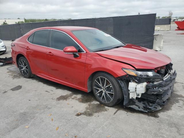 4T1G11AK3PU079504 - 2023 TOYOTA CAMRY SE NIGHT SHADE RED photo 4
