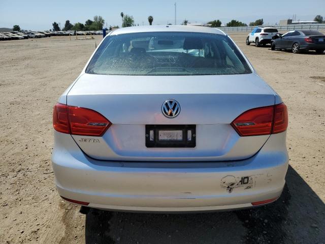 3VW2K7AJXEM333486 - 2014 VOLKSWAGEN JETTA BASE 银色 照片 6