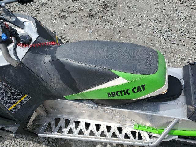 4UF14SNW6ET105948 - 2014 ARCTIC CAT SNOWMOBILE TWO TONE photo 5