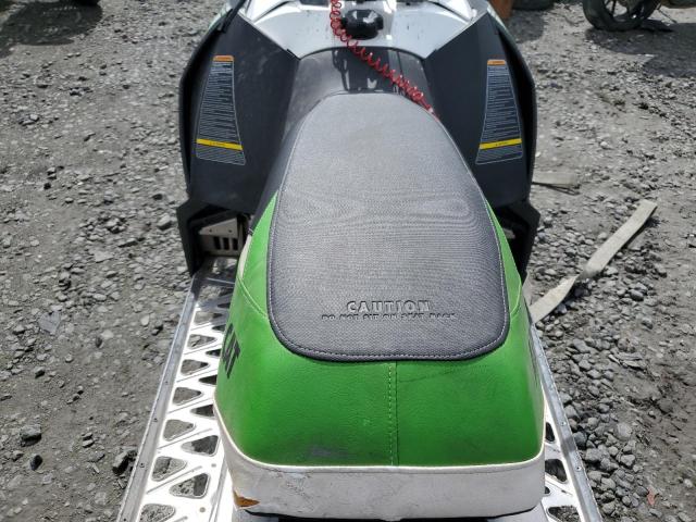 4UF14SNW6ET105948 - 2014 ARCTIC CAT SNOWMOBILE TWO TONE photo 6