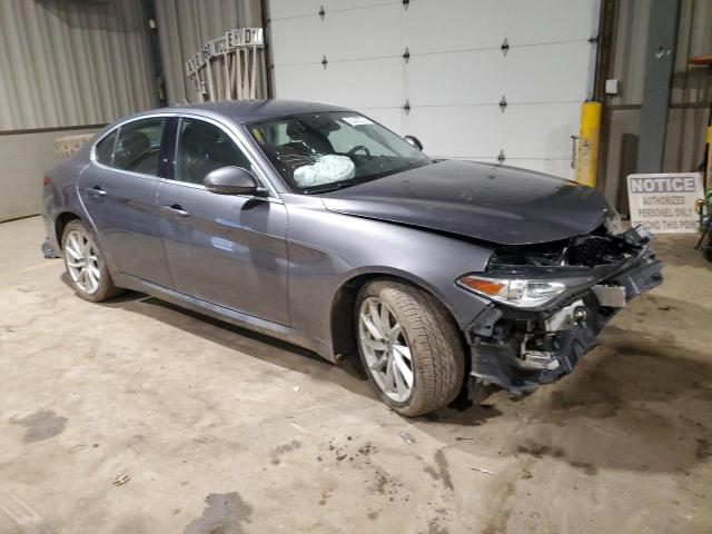 ZARFAEDN2J7587732 - 2018 ALFA ROMEO GIULIA Q4 石墨色 照片 4